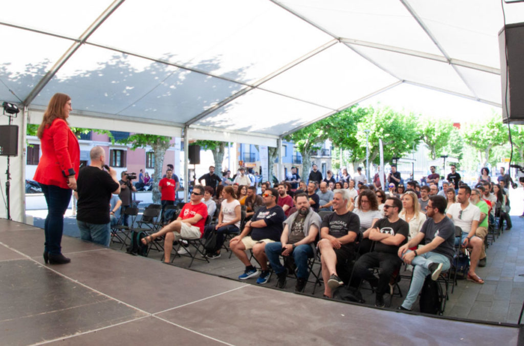 Episodio 24: De currar en Automattic y ayudar a difundir el software libre con Rocío Valdivia