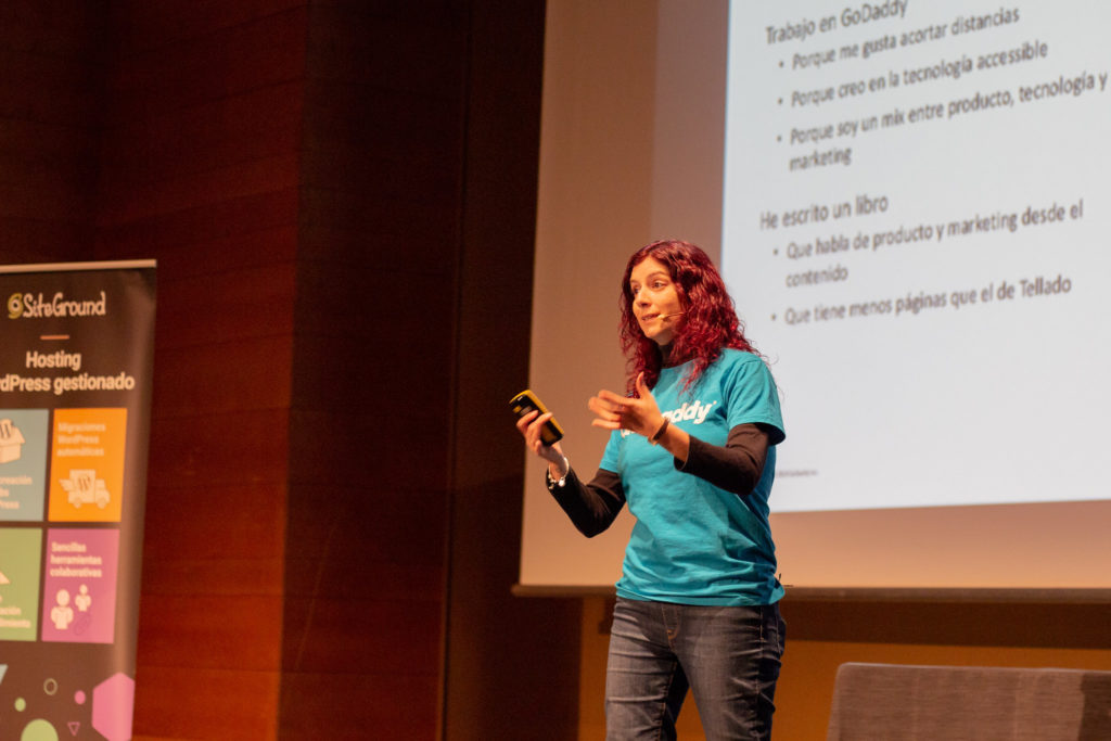 Episodio 38: De marketing y contenidos con Clara Ávila